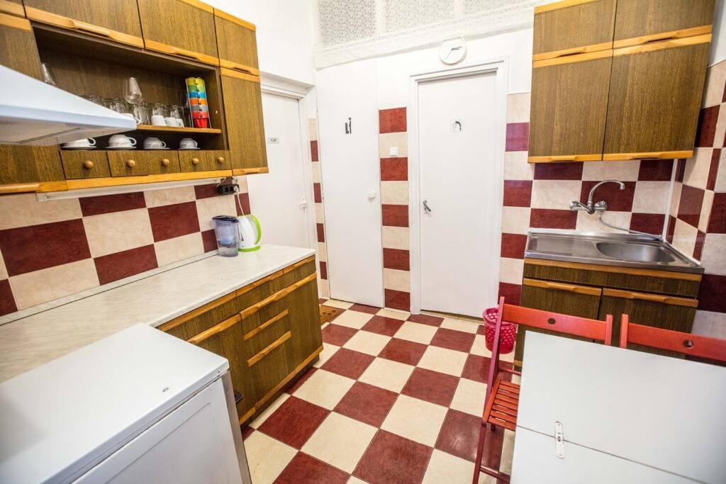 Keleti Center Big Flat Bedroom Private Use Privatunterkunft *