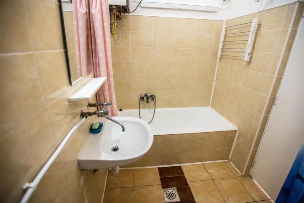 Keleti Center Big Flat Bedroom Private Use Privatunterkunft